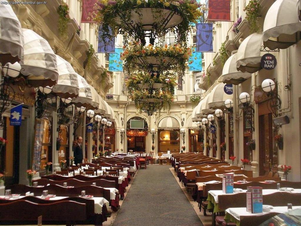 Venus Hotel Taksim Istanbul Bagian luar foto