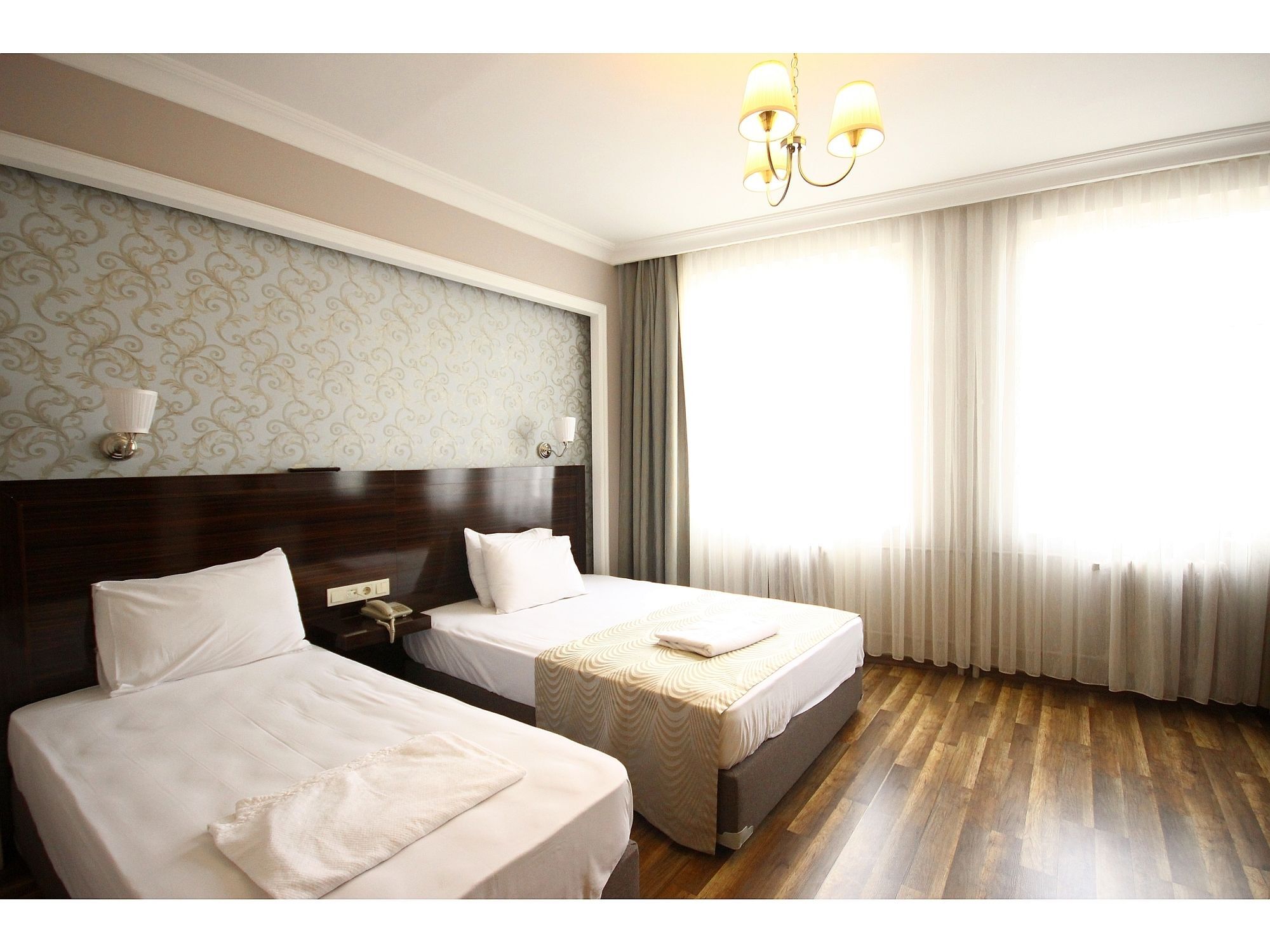 Venus Hotel Taksim Istanbul Bagian luar foto